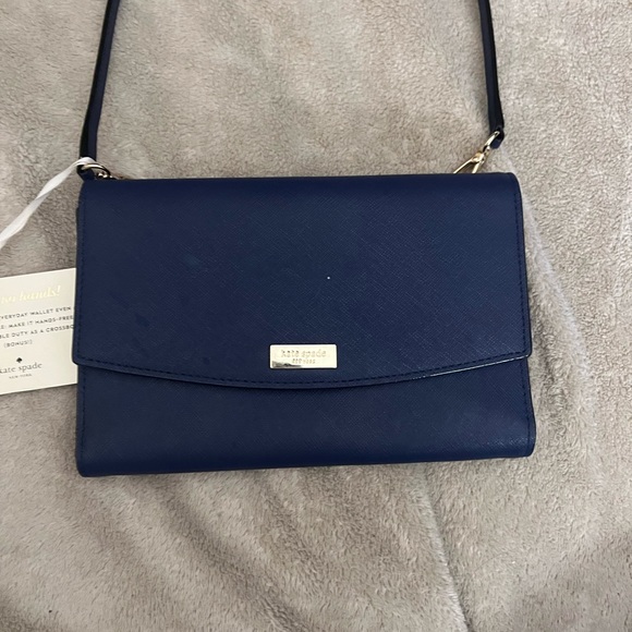 Beautiful Kate Spade Cross Body Wallet. NEW - Picture 10 of 10